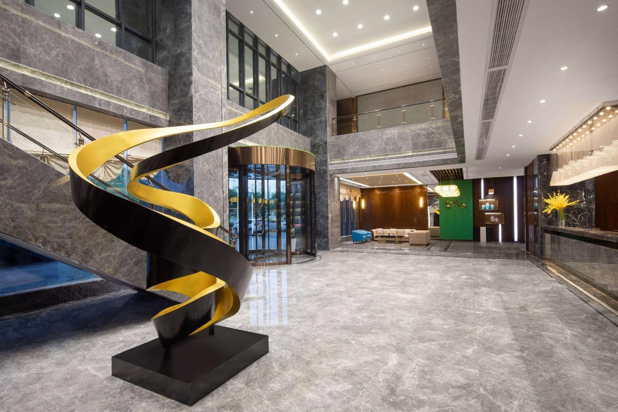 Ramada Encore By Wyndham Chenzhou North Zixing Экстерьер фото